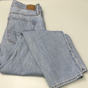 American Eagle 90’s Straight Jeans
